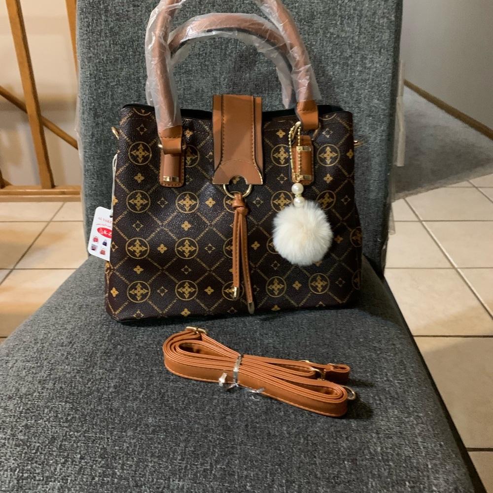 Women’s hand bag